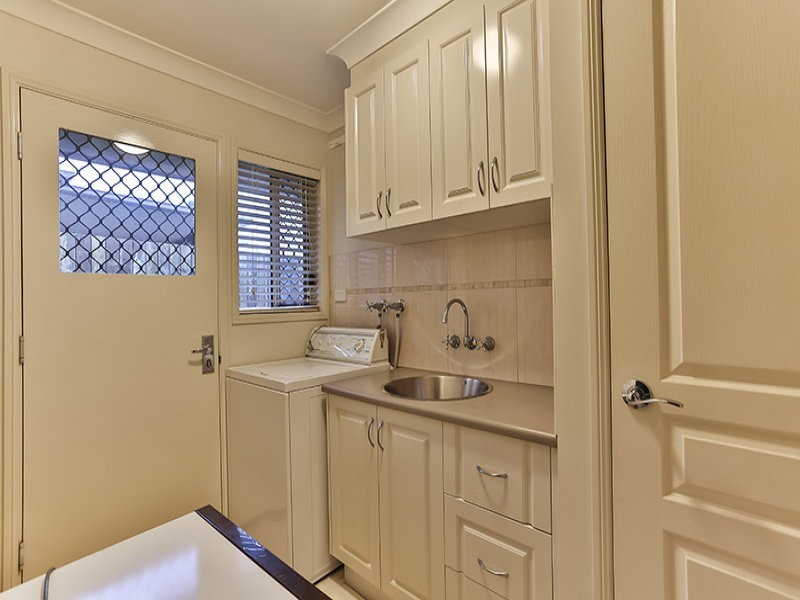 29 Hinchcliffe Drive, Kearneys Spring QLD 4350