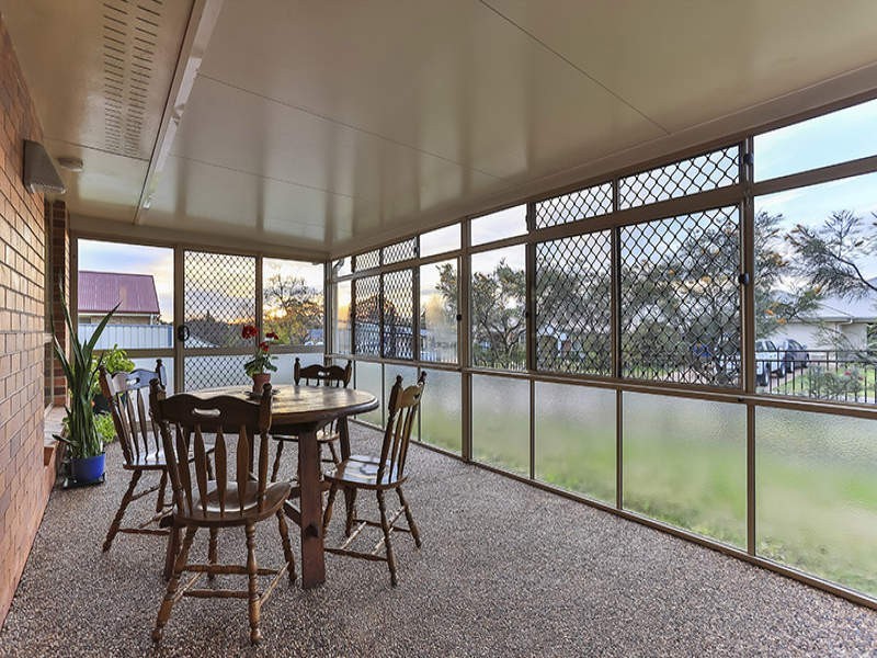29 Hinchcliffe Drive, Kearneys Spring QLD 4350