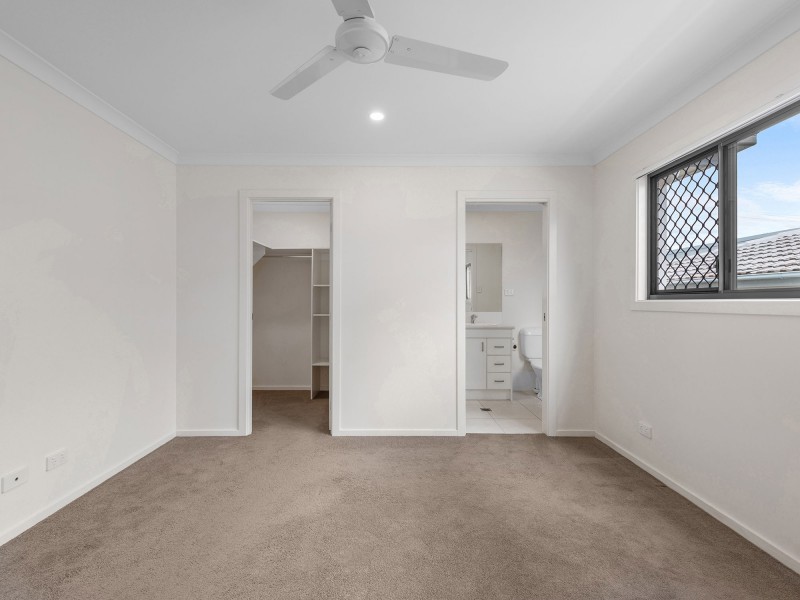 30 Bayford Street, Birkdale QLD 4159