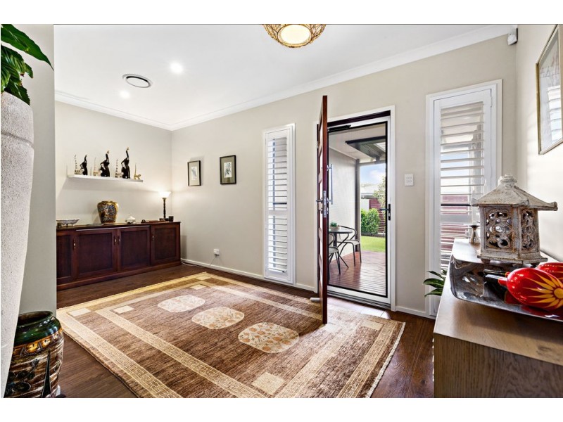 49 Foxwood Circuit, Wakerley QLD 4154