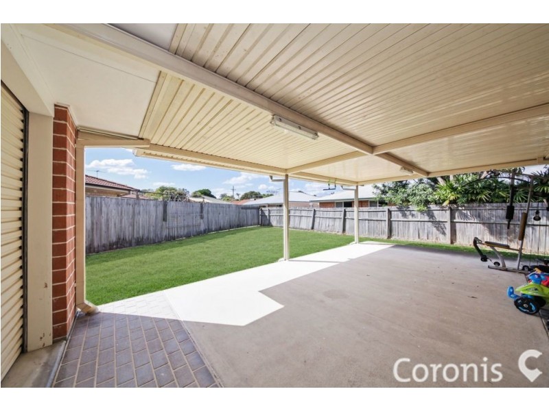 31 Macadamia Street, Wynnum West QLD 4178