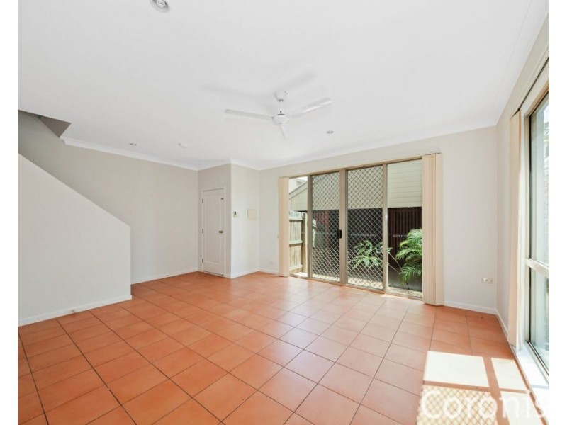 2/246 Pickering Street, Gaythorne QLD 4051