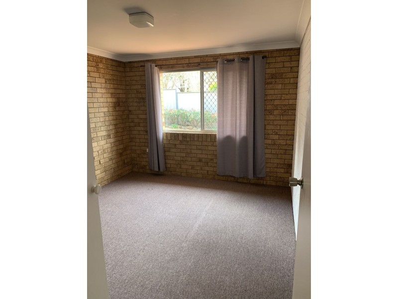 1/37 Noll Street, Kearneys Spring QLD 4350