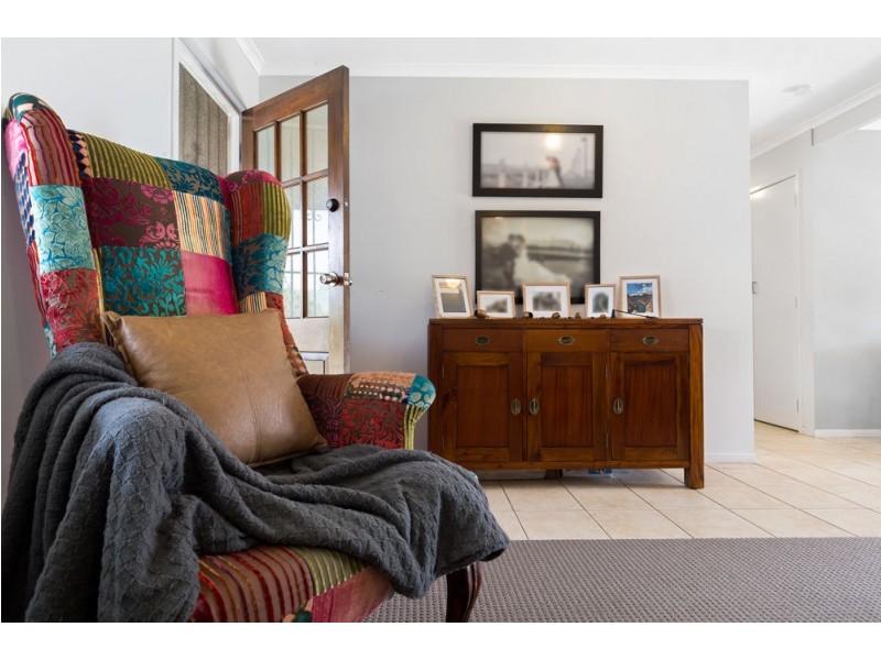 4 Toulby Street, Manly West QLD 4179