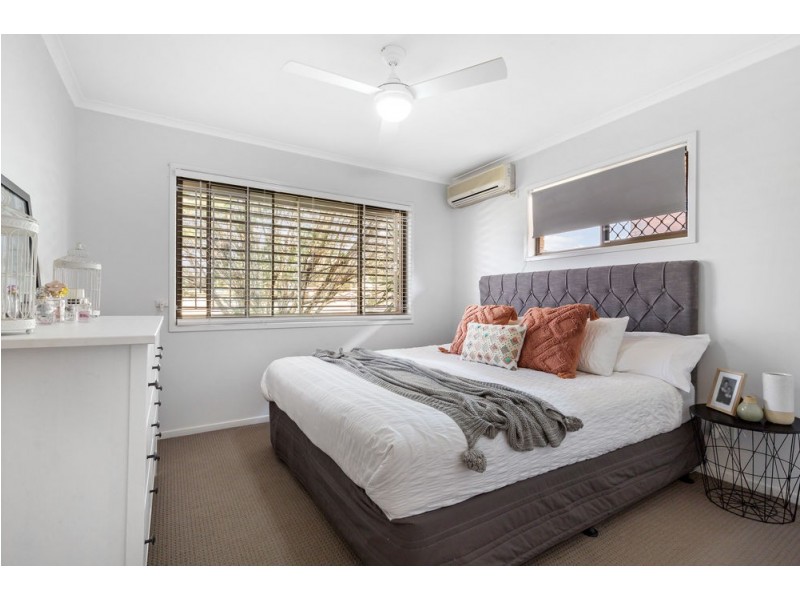 4 Toulby Street, Manly West QLD 4179