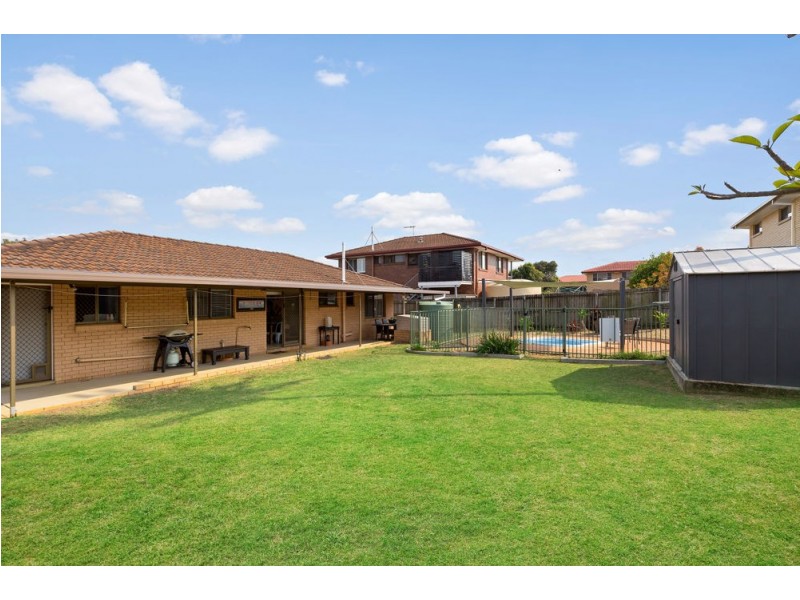 4 Toulby Street, Manly West QLD 4179