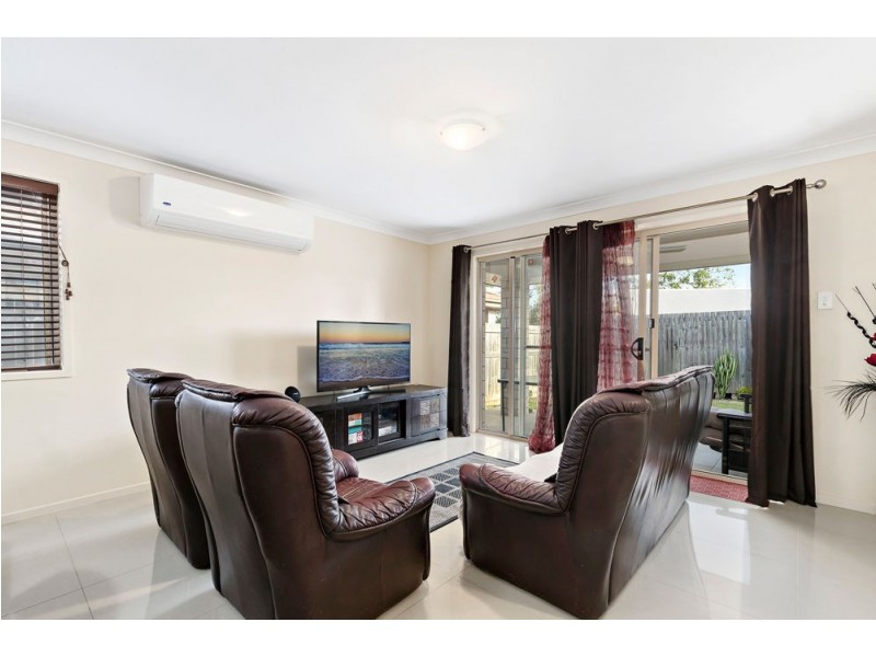 27 Diane Parade, Kallangur QLD 4503