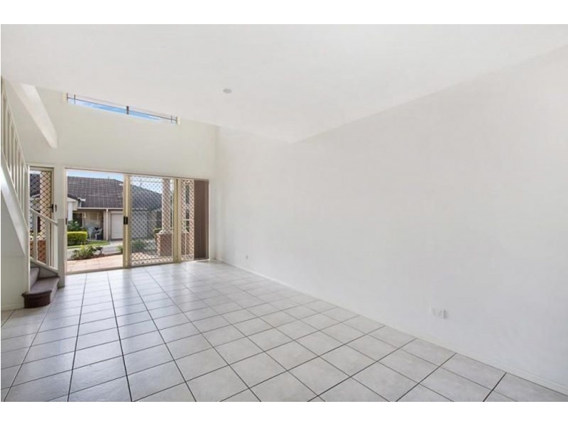 11/154 Albany Creek Road, Aspley QLD 4034