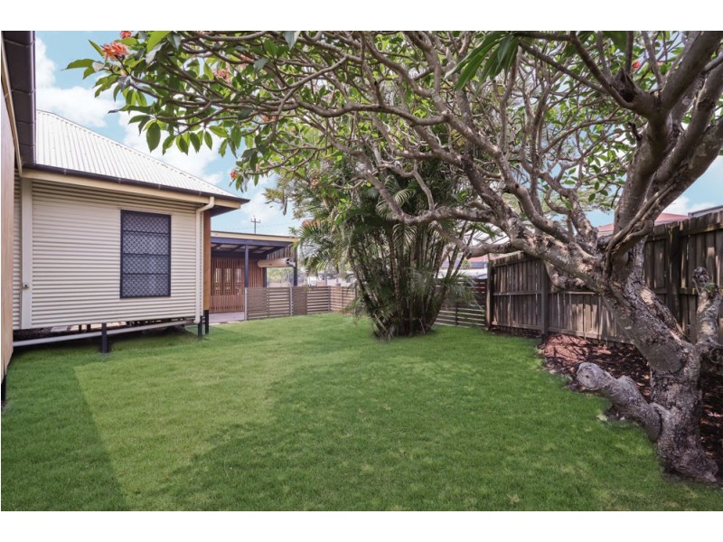 151 Stradbroke Avenue, Wynnum QLD 4178