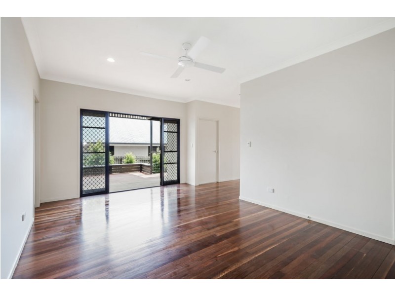 151 Stradbroke Avenue, Wynnum QLD 4178