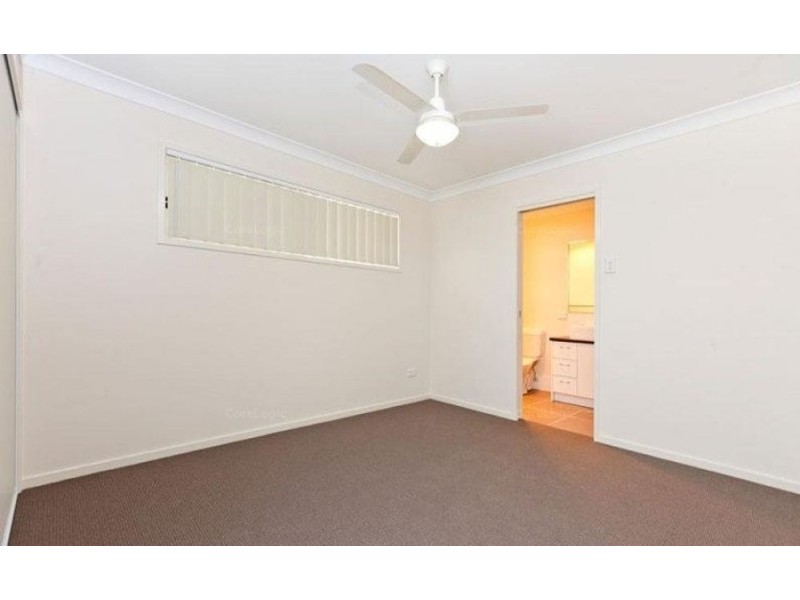 2/71 Joffre Street, Wynnum QLD 4178
