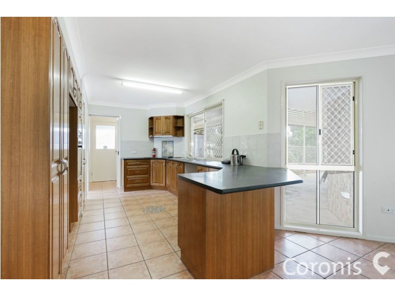 24 Benfer Road, Victoria Point QLD 4165