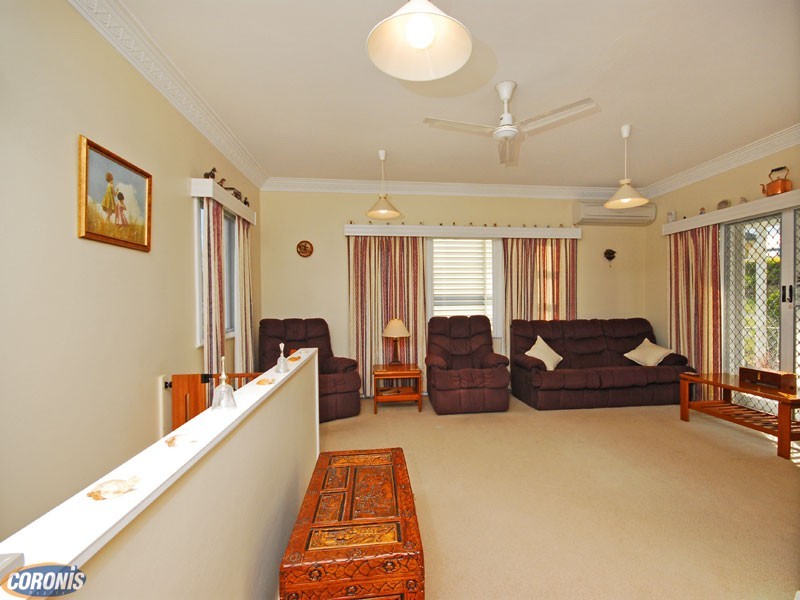 383 Webster Road, Stafford Heights QLD 4053