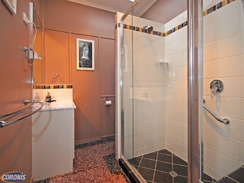 383 Webster Road, Stafford Heights QLD 4053