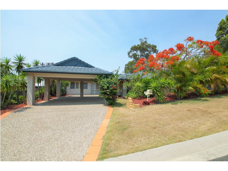 4 Highvale Drive, Helensvale QLD 4212