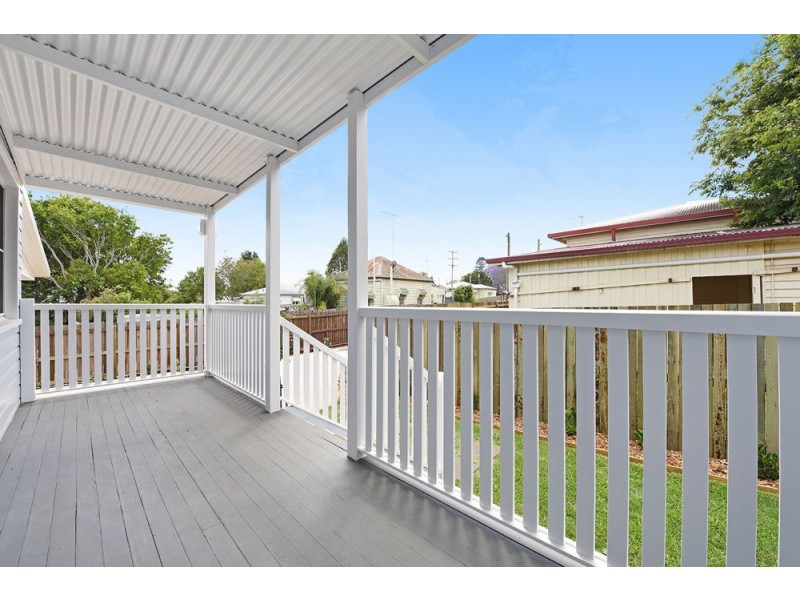 5a Llewellyn Street, Centenary Heights QLD 4350