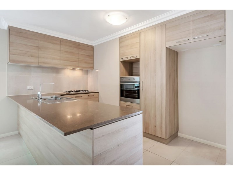 2/46B Cranley Street, South Toowoomba QLD 4350