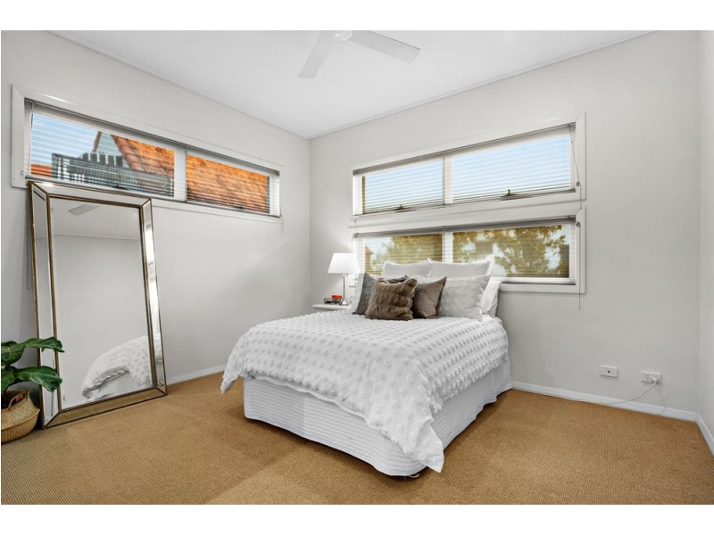 9 Cawmore Road, Hawthorne QLD 4171