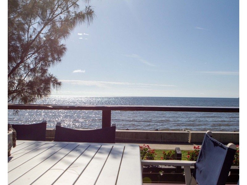 115 Biggs Avenue, Beachmere QLD 4510