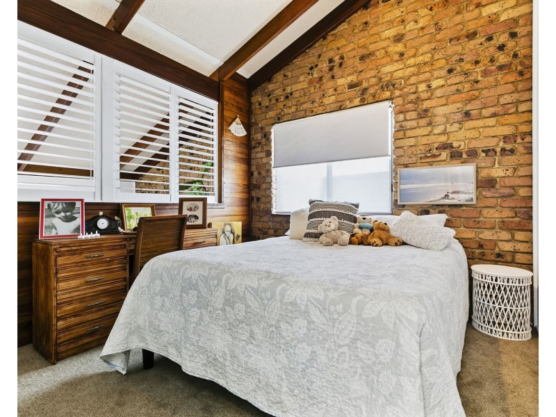 115 Biggs Avenue, Beachmere QLD 4510