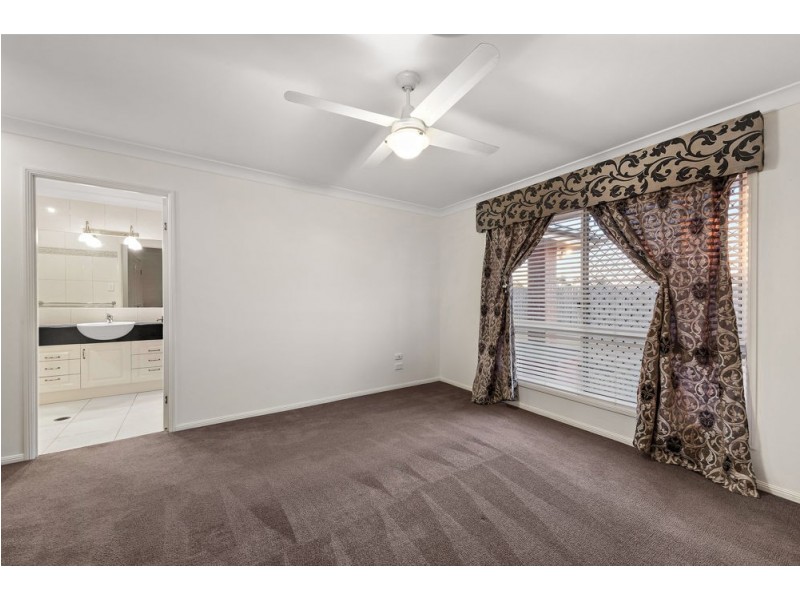 28 Trevean Drive, Kleinton QLD 4352