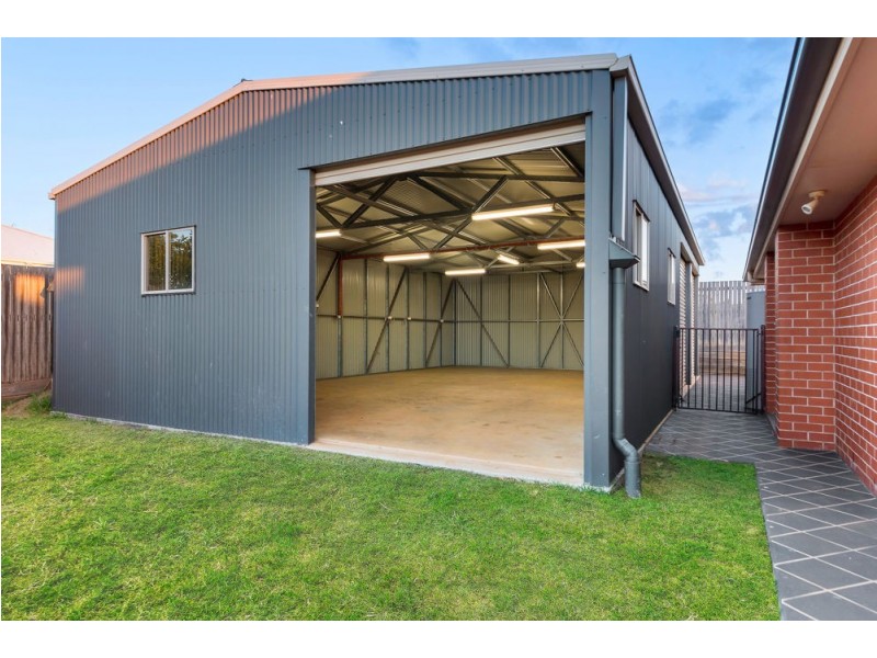 28 Trevean Drive, Kleinton QLD 4352