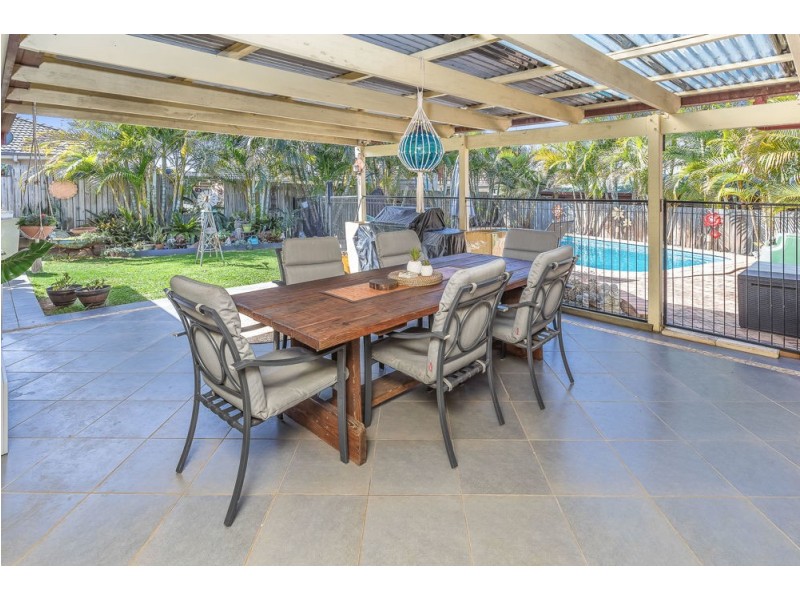 12 Lyrebird Way, Kallangur QLD 4503