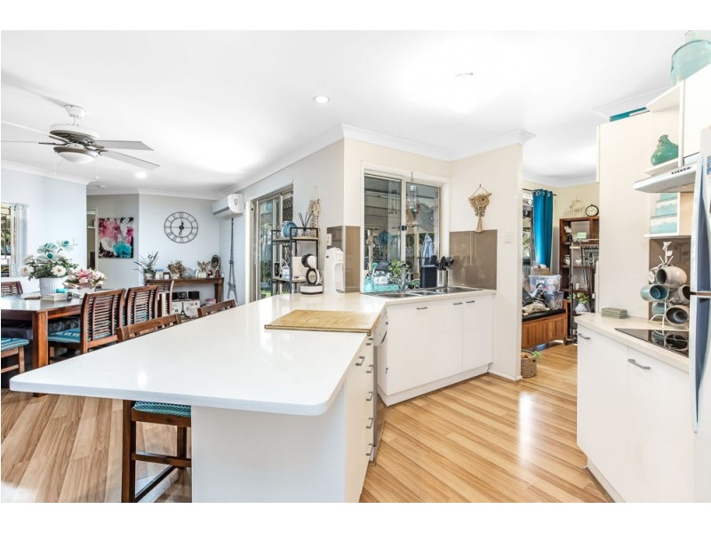 12 Lyrebird Way, Kallangur QLD 4503