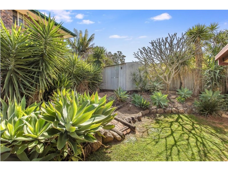 12 Lyrebird Way, Kallangur QLD 4503