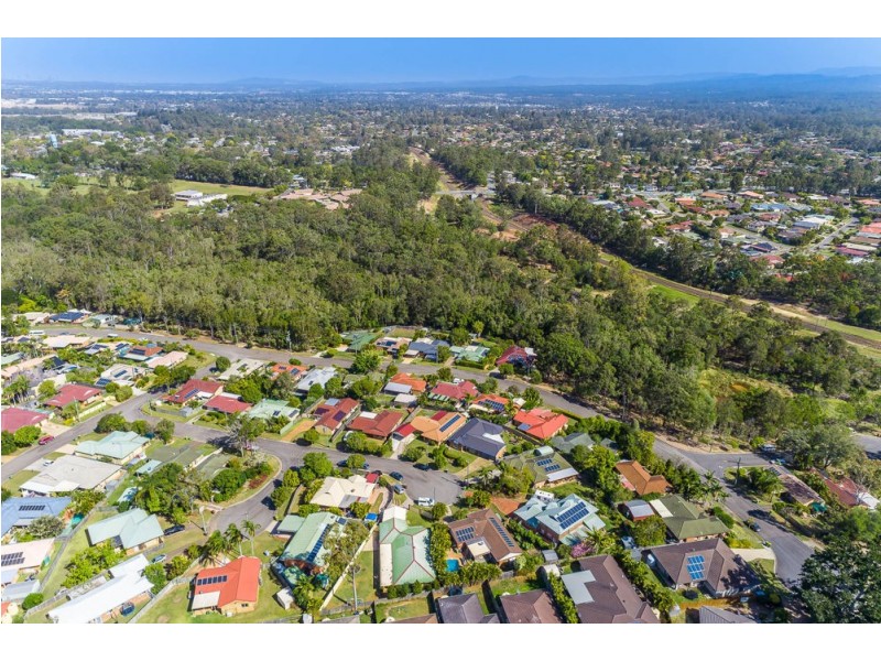 12 Lyrebird Way, Kallangur QLD 4503