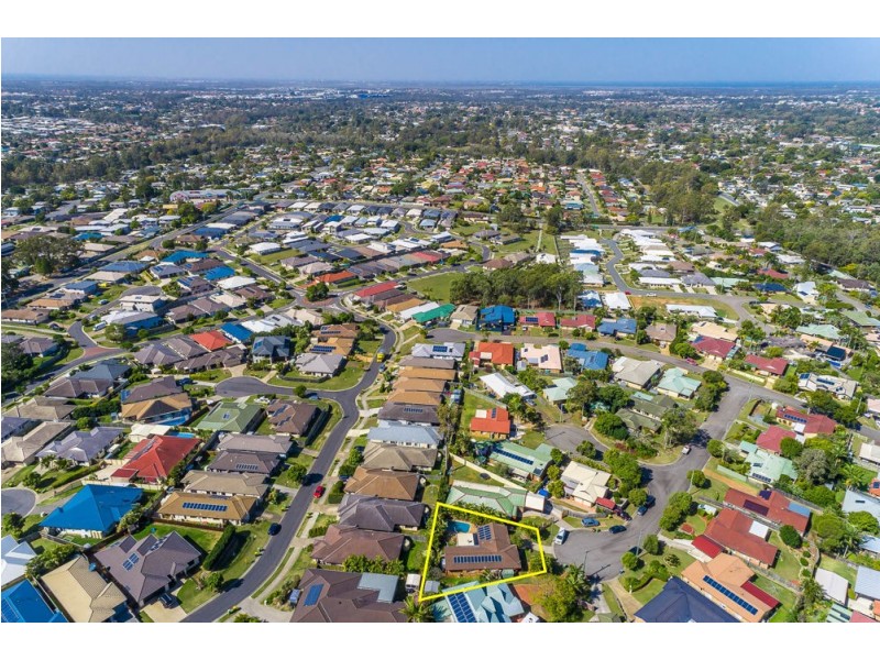 12 Lyrebird Way, Kallangur QLD 4503