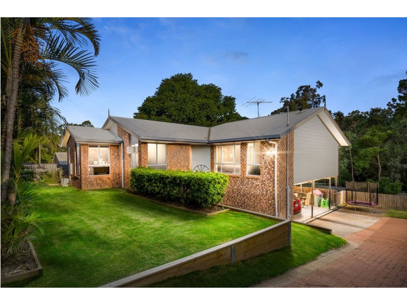 11 Goshawk Drive, Kallangur QLD 4503