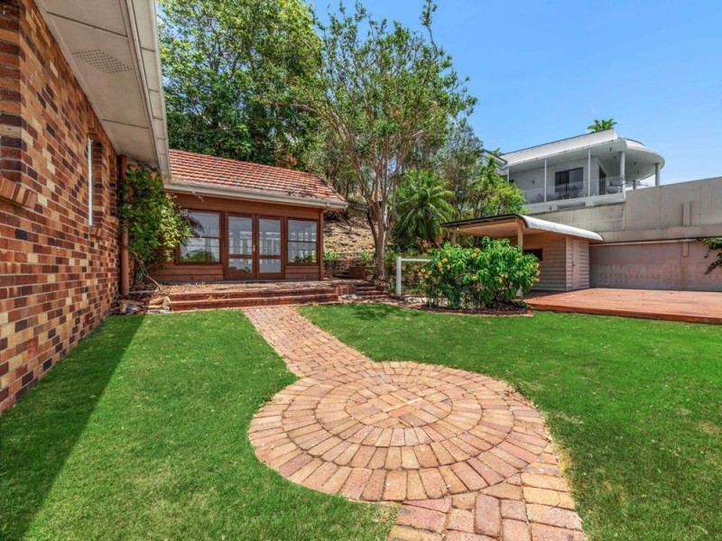 30 Flower Street, Windsor QLD 4030