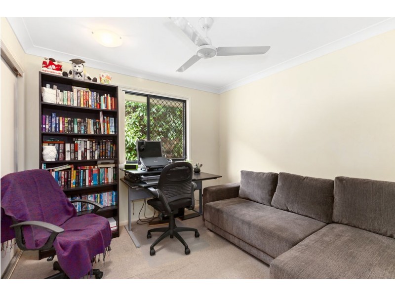 54 Gordon Crescent, Wakerley QLD 4154