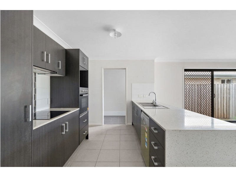 18 Champion Crescent, Griffin QLD 4503