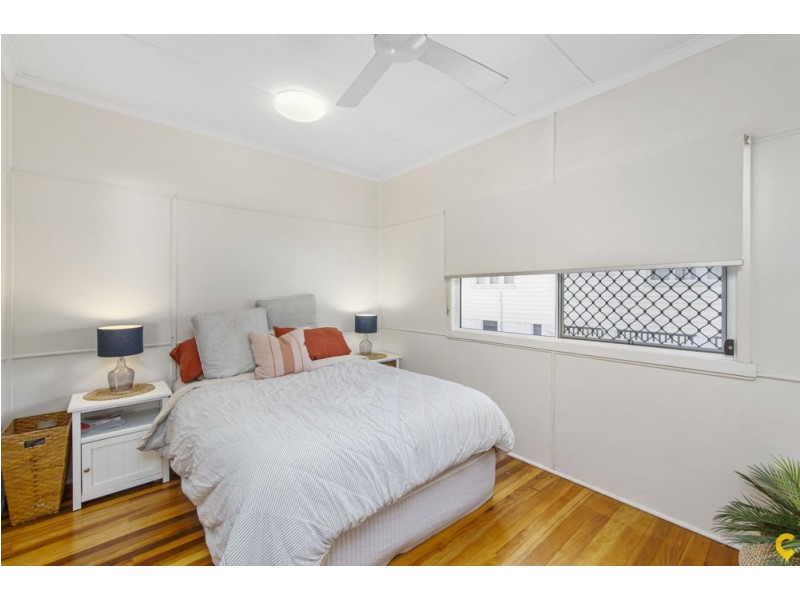 351 Rode Road, Wavell Heights QLD 4012