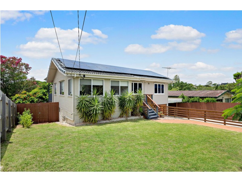 15 Ansford Street, Stafford Heights QLD 4053