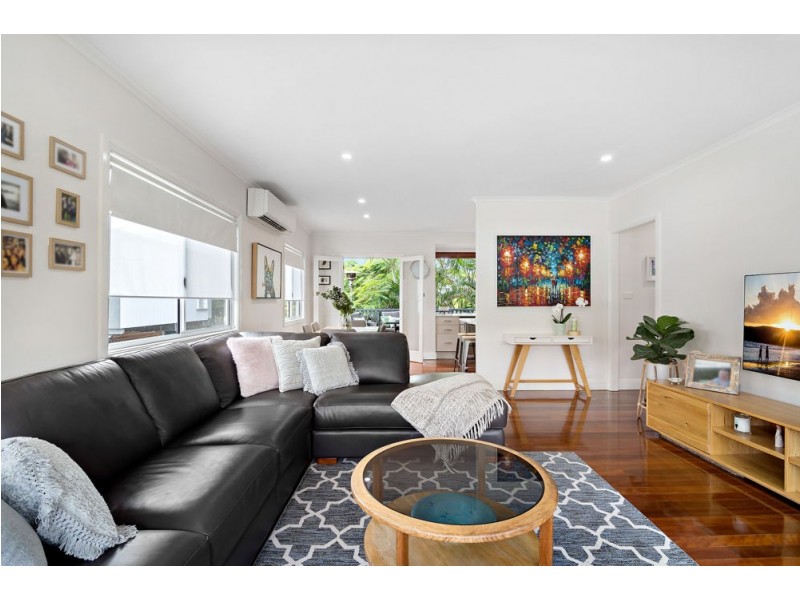 15 Ansford Street, Stafford Heights QLD 4053