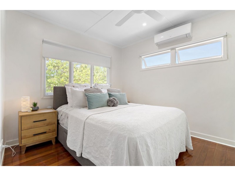 15 Ansford Street, Stafford Heights QLD 4053