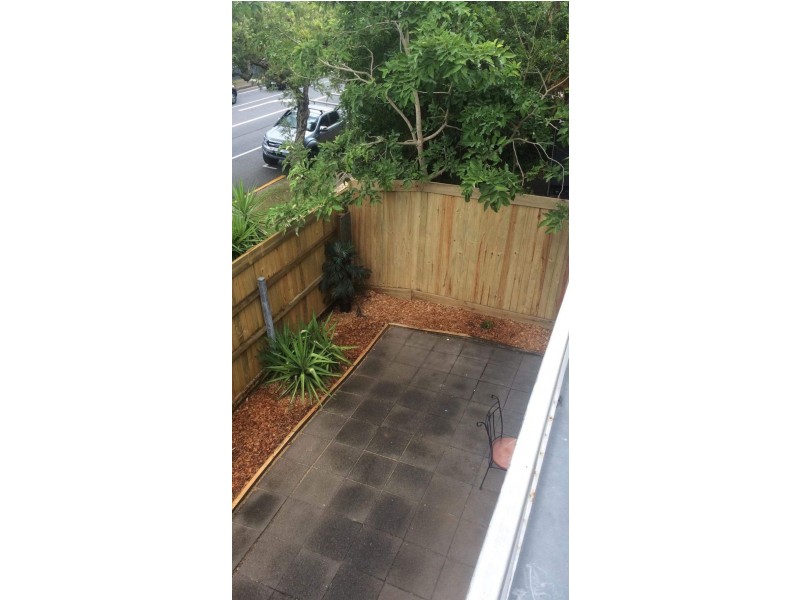 2/84 Sylvan Road, Toowong QLD 4066
