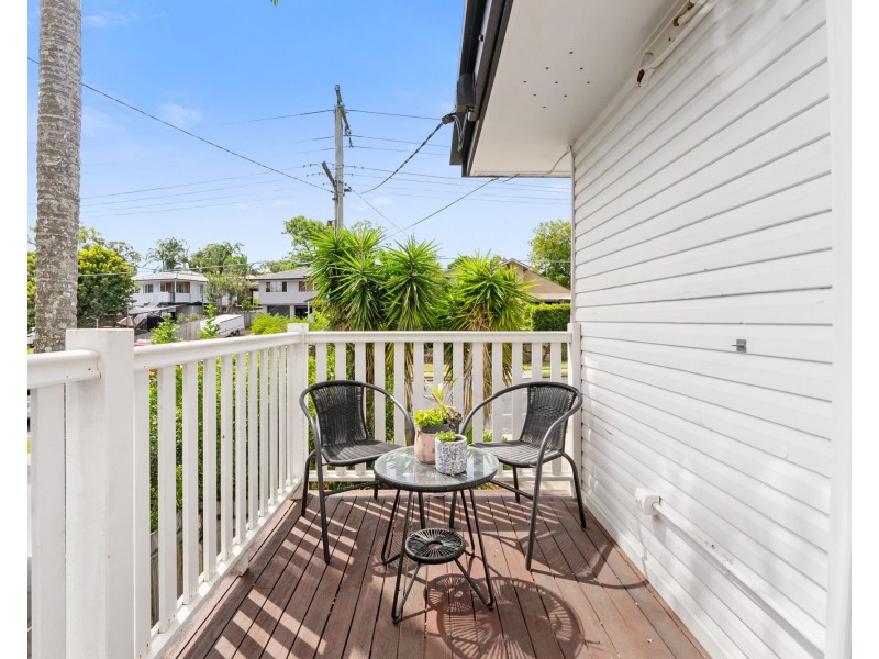 24 Folkstone Avenue, Albany Creek QLD 4035