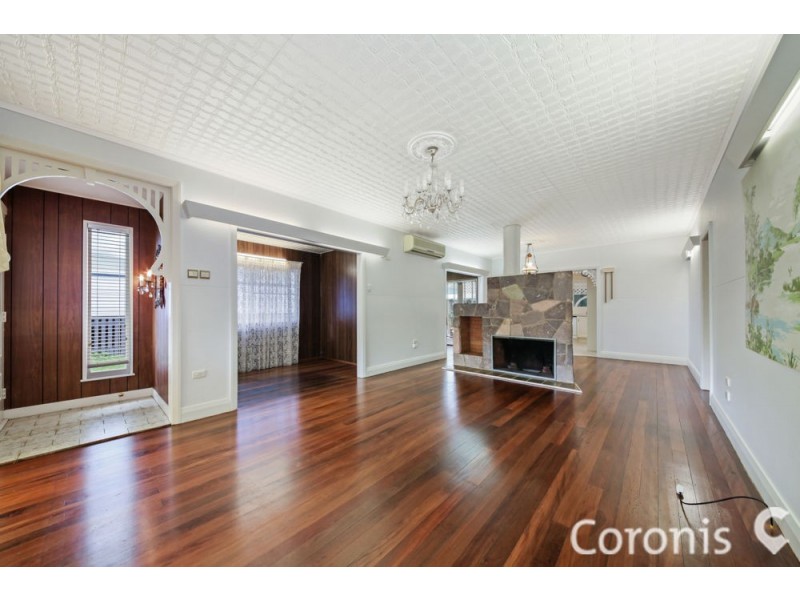 24 Leach Street, Everton Park QLD 4053