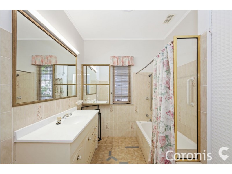 24 Leach Street, Everton Park QLD 4053