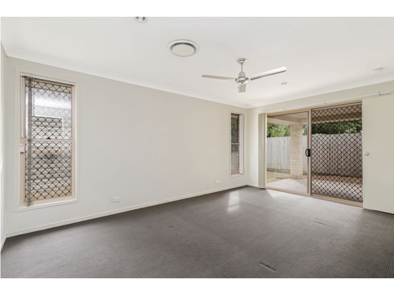 18 Bailey Street, Wakerley QLD 4154