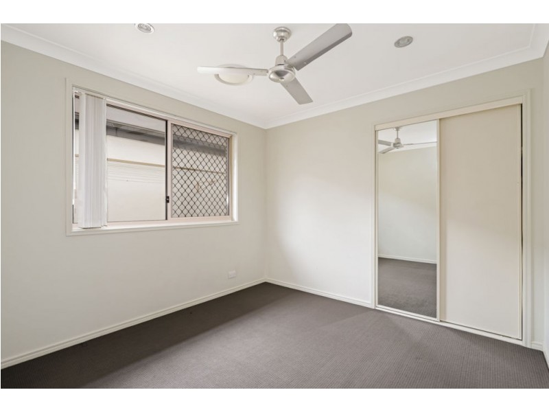 18 Bailey Street, Wakerley QLD 4154