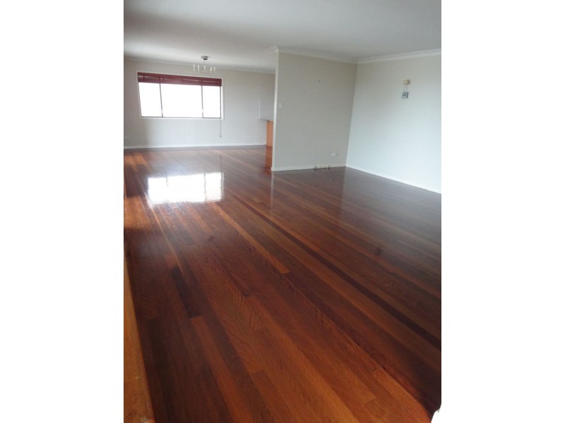1 Kroshanne Street, Aspley QLD 4034