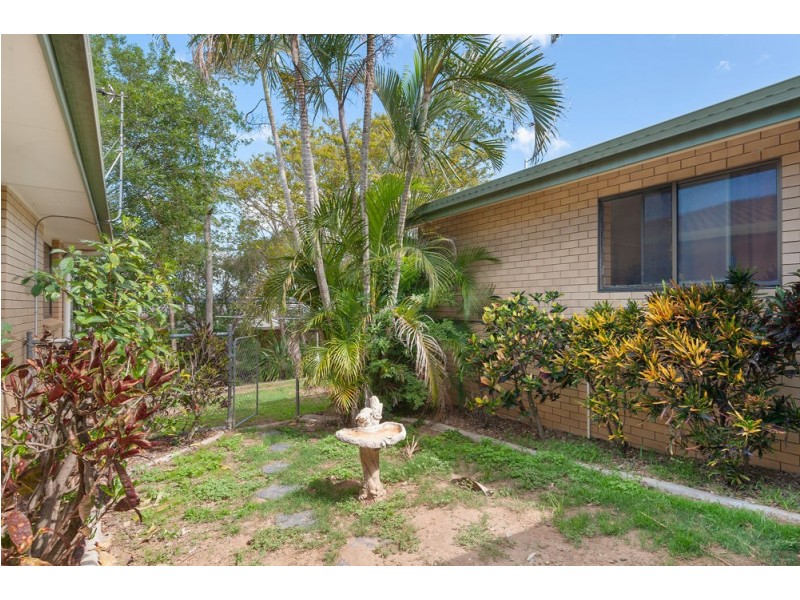 13 Luckona Court, Southside QLD 4570