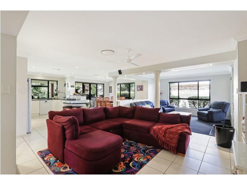 29 Jardine Place, Narangba QLD 4504