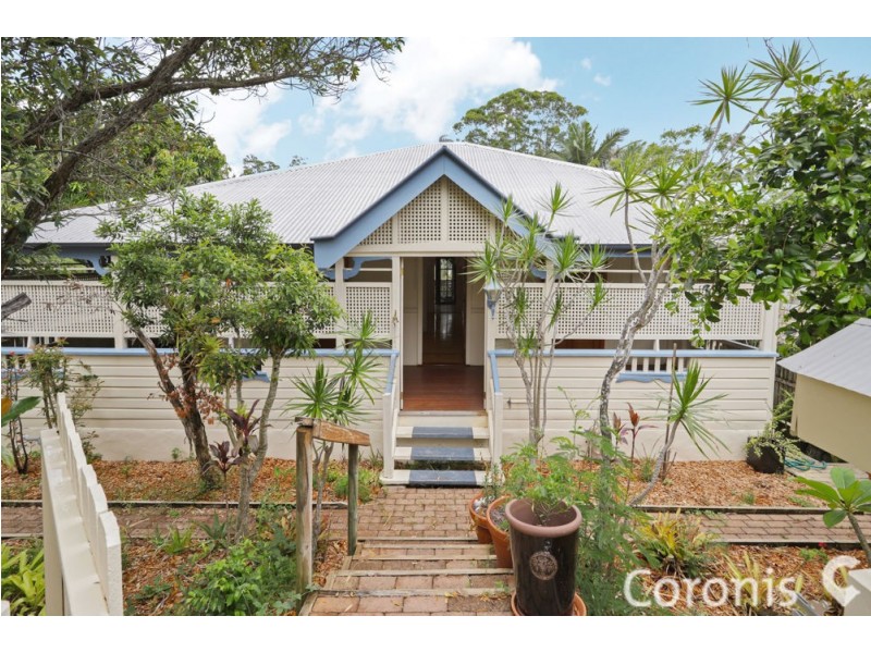 24 The Drive, Bardon QLD 4065