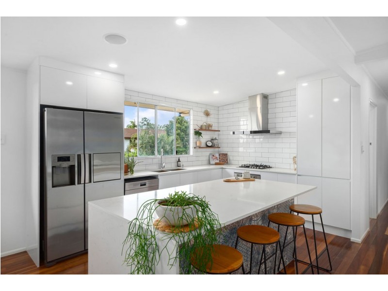 7 Lindale Street, Chermside West QLD 4032